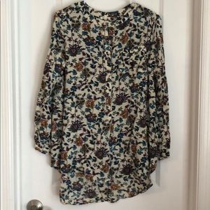 Boutique paisley tunic